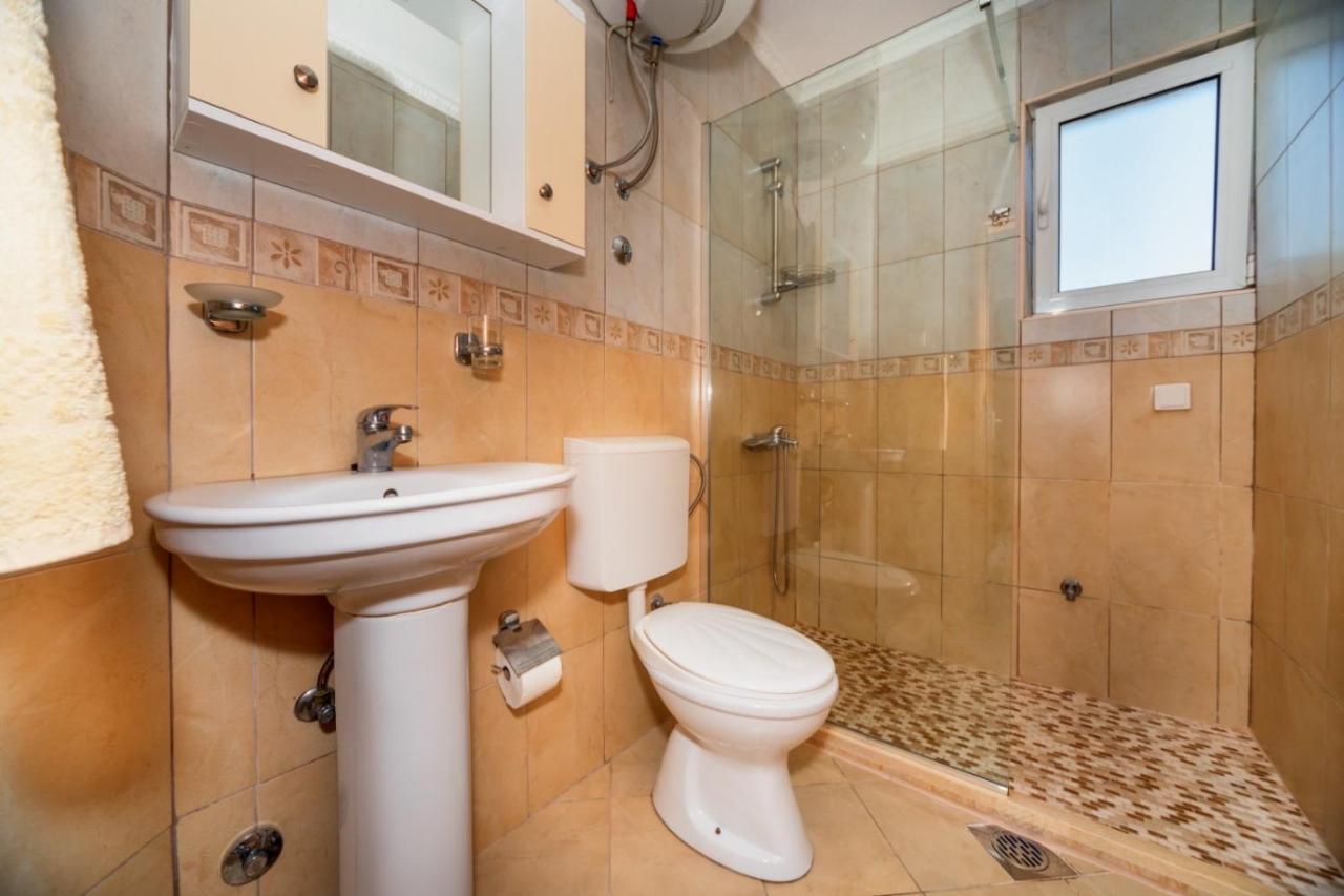 Ani Apartmani Dobra Voda Exterior foto
